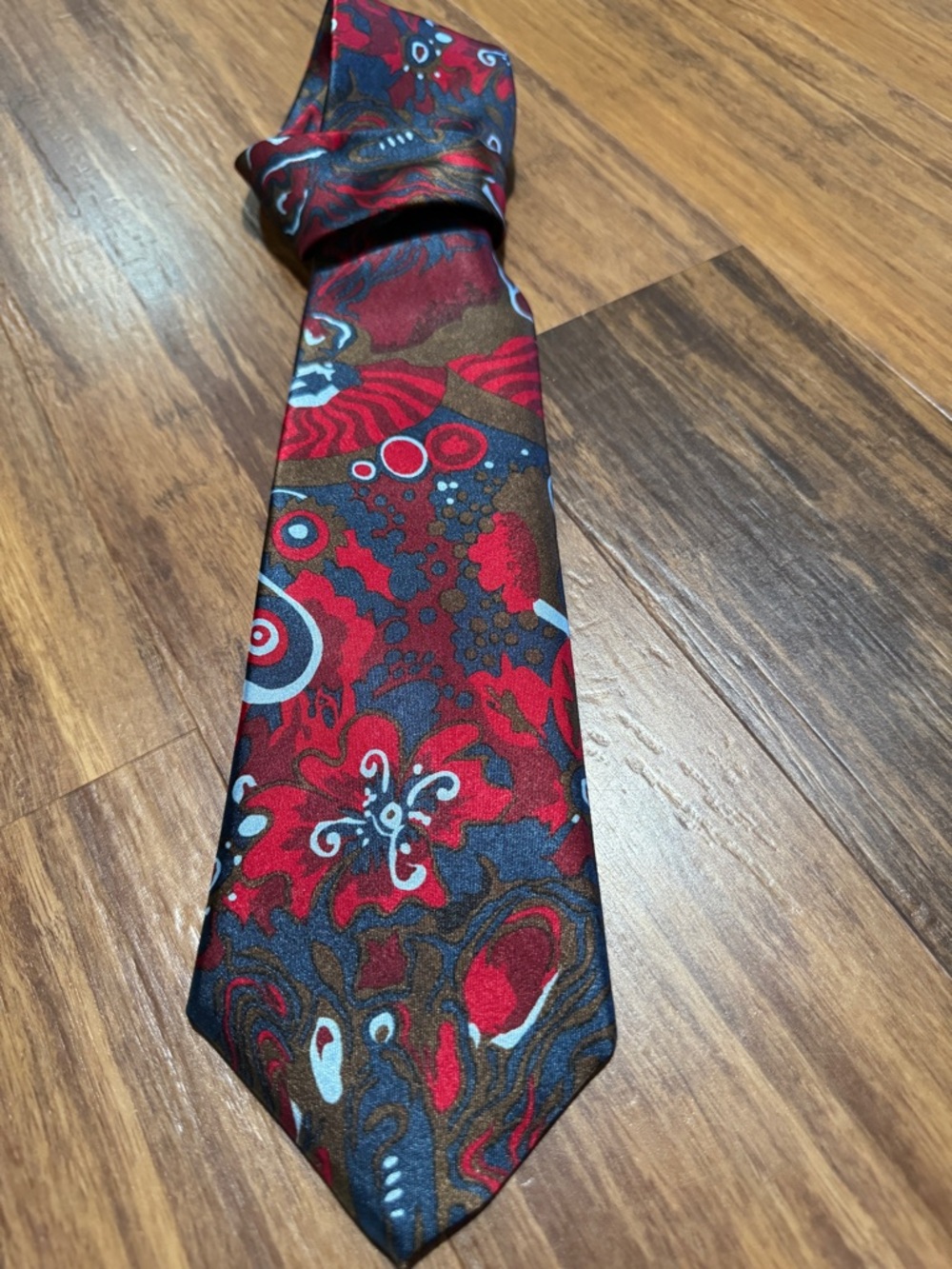 Vintage Pierre Balmain Men's Abstract Floral 100% Polyester Woven Tie